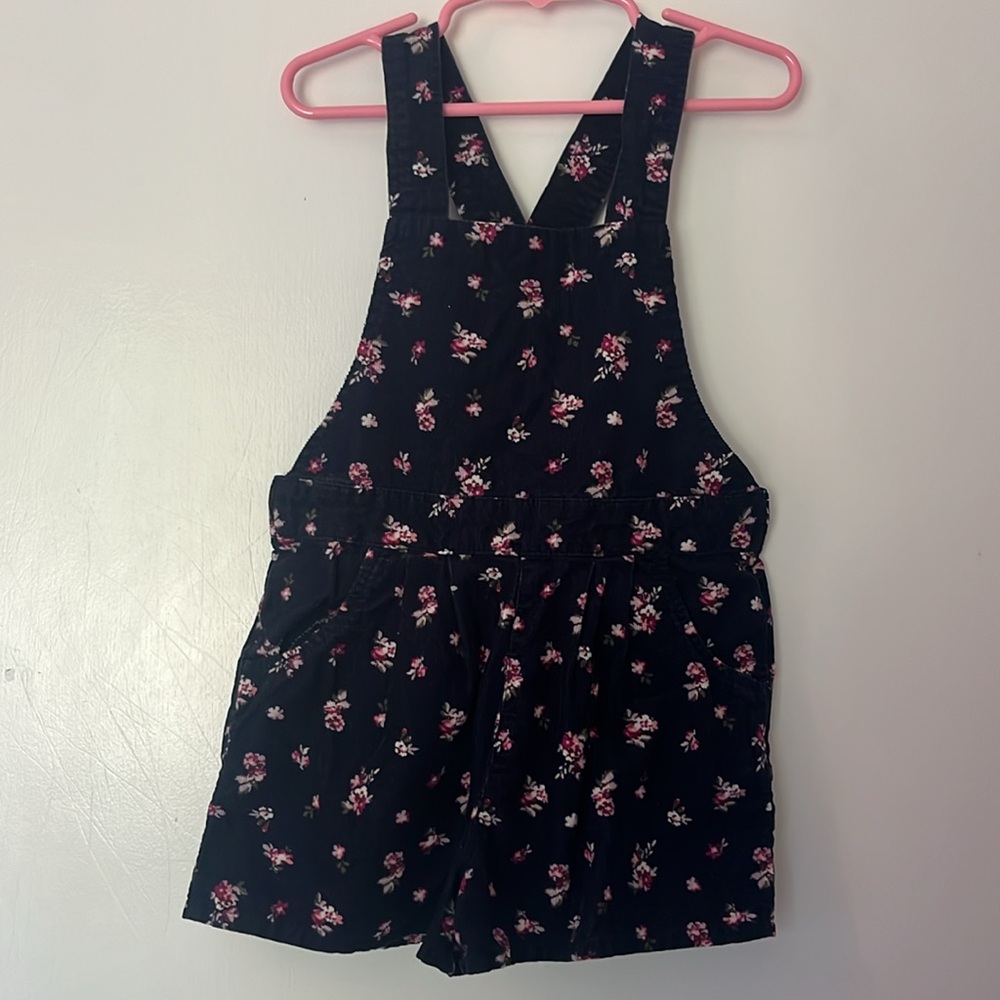 Annie Collection for Target Overalls - Picture 4 of 5